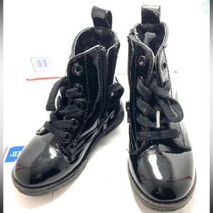 Toddler boots size 7